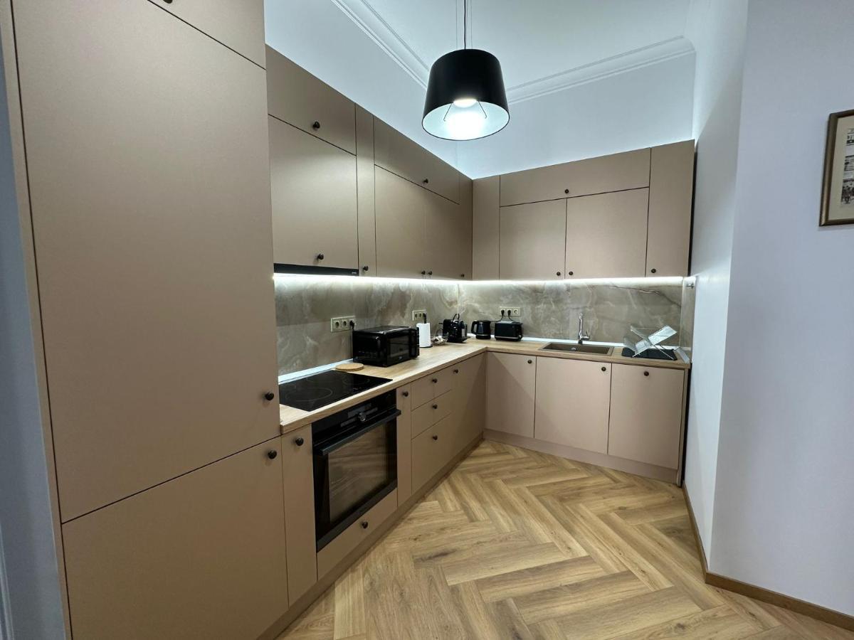 Oyster Flat Victoriei Lägenhet Bukarest Exteriör bild